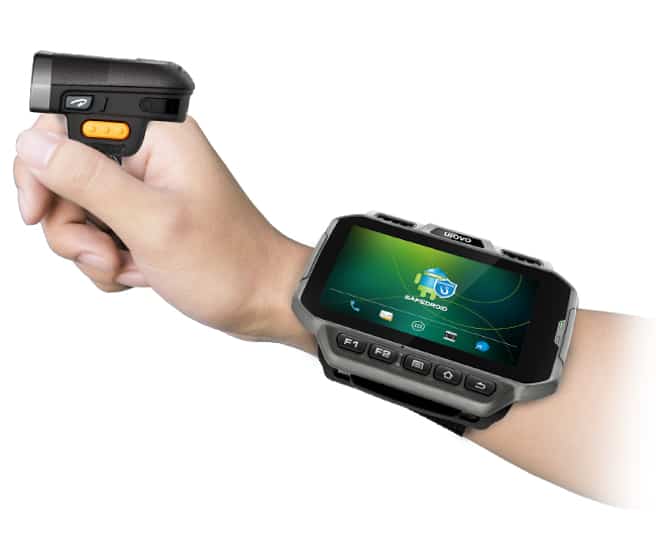 Urovo wearable mobile computer with acce
